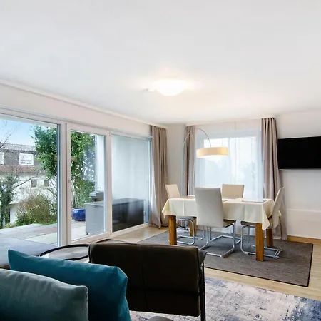 Haus Alexander דירה *